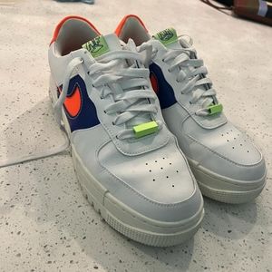Nike Air Force 1 Pixel White